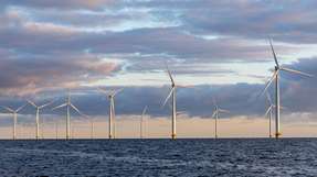 Die Inspektion von Offshore-Windparks ist durch die Lage und die rauen Umgebungsbedingungen ein schwieriges Unterfangen. Dies könnte sich mit der Drohnen-Lösung von vHive nun ändern.