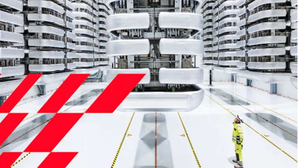 Hitachi Energy feiert 70 Jahre seiner HGÜ-Technologie.