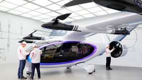 An den Start dank neuer Materialien: Covestro und der chinesische Autohersteller GAC arbeiten zusammen, um fliegende Autos marktreif zu machen.