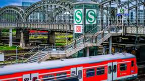 Hitachi Energy liefert 360 RESIBLOC Rail Traktionstransformatoren an Siemens Mobility für die neuen Münchner S-Bahnen.
