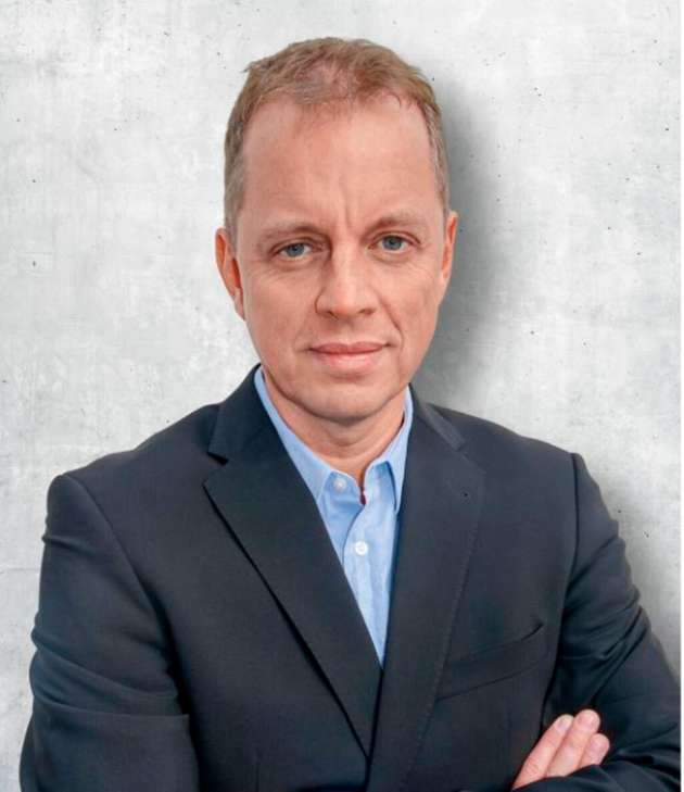 Axel Beck, Head of IC Invoice Management and Document Solutions bei KPS Transformation.