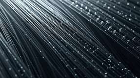 Für die komplexe Aufgabe der Faserinjektion war die Realisierung einer präzisen Schrittmotorsteuerung entscheidend.