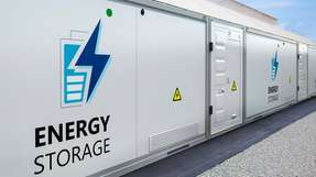 Trianel und Anvo Energy starten mit ganzheitlichem Dienstleistungsangebot für dezentrale Batteriespeicher. Mit der Partnerschaft sollen Einstiegshürden für Batteriespeicherlösungen gesenkt werden.