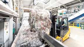 Die hauseigene Compoundierung ermöglicht Pöppelmann die Entwicklung neuer Recyclingkunststoff-Rezepturen und die Analyse von Materialeigenschaften. 