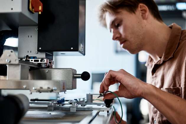 Messen und Testen von Embedded-KI-Systemkomponenten, zwecks Zertifizierungs-Vortests.