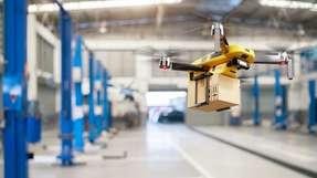 Forschende der Fachhochschule Südwestfalen entwickeln in den Projekten SIDDA und AI4Drones KI-gesteuerte, intermodale Drohnenlogistik.
