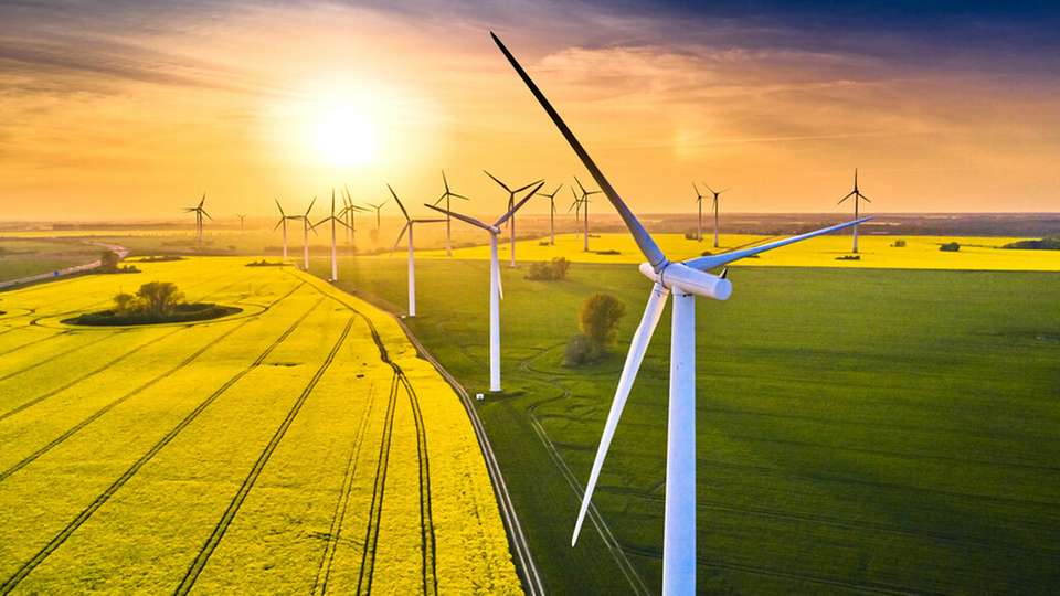 Die kommende Bundesregierung hat die Aufgabe, den deutschen Strommarkt zukunftsfest an neue EU-Vorgaben anzupassen. Ein zentraler Pfeiler dieser Reform des Strommarktdesigns ist die Neuausrichtung der Vergütung für Wind- und Solaranlagen im Rahmen des EEG.