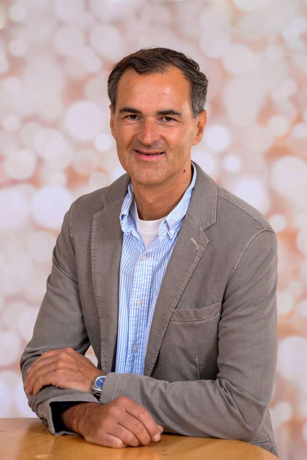 „Wir sehen im täglichen Unterrichtsgeschehen, wie selbstverständlich unsere Studierenden inzwischen mit der Simulationssoftware arbeiten. Dadurch wird das Gefühl vermittelt, auch nach der Ausbildung weiterhin gerne mit diesem Tool arbeiten zu wollen.“