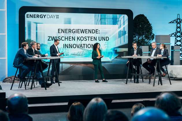 „Wir können die Energiewende mit den schon vorhandenen Technologien schaffen. Jede Schwarzmalerei ist fehl am Platz - einfach mal loslegen“, so Dr. Tatjana Ruhl von DENEFF.