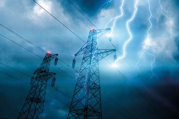 Netzumschaltungen sichern nicht nur den Betrieb bei Ausfällen, sondern lassen sich in moderne Energiemanagementsysteme integrieren, etwa zur Optimierung von Lastspitzen oder zur Einbindung erneuerbarer Quellen.