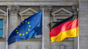 Deutsche Industriepolitik: Bundesregierung sollte sich nicht in Subventionswettläufe hineinziehen lassen.