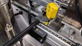 Besser als Fußspuren: Durch die Implementierung des RFID-Systems von Turck konnte der Systemintegrator eine zuverlässige Rückverfolgung der Materialien während der Stator-Montage sicherstellen.