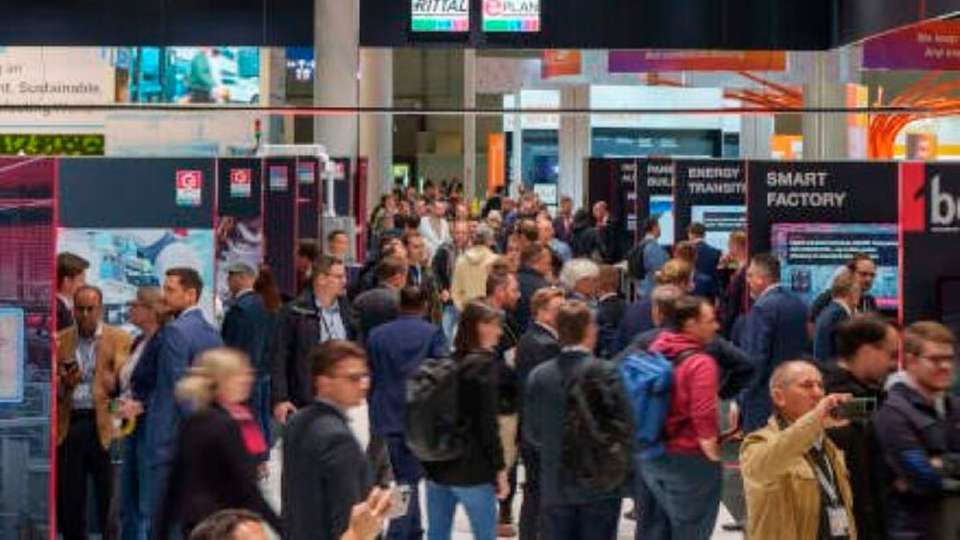 AI-Driven Industrial Automation: Eplan und Rittal bieten konkrete Antworten, wie Elektro-Ingenieure und -Planer bald auf neue Art in ihrer täglichen Arbeit unterstützt werden.