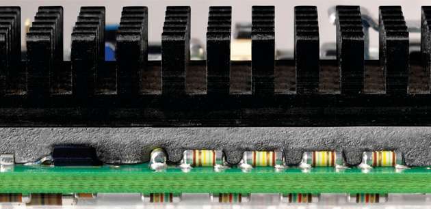 GEL-Wärmeleitfolien garantieren ausgezeichnete Anpassungsmöglichkeiten bei Kontaktpaarungen mit größeren Fertigungstoleranzen oder Bauteildifferenzen.