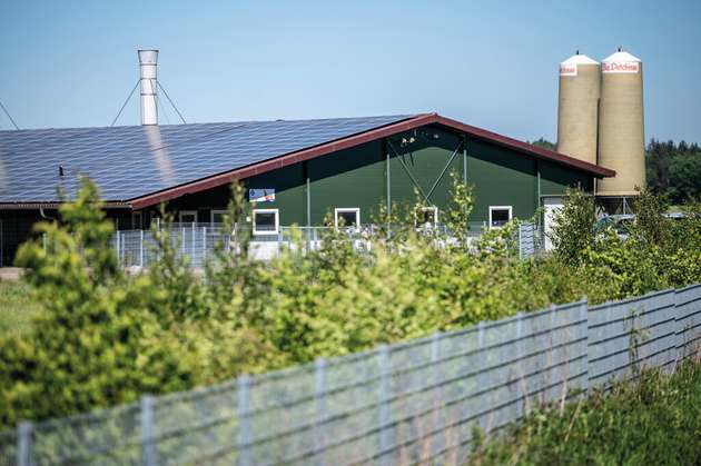 Die Nutzung landwirtschaftlicher Flächen und Gebäude für die Photovoltaik ist ein bedeutender Trend in der Energiewende.