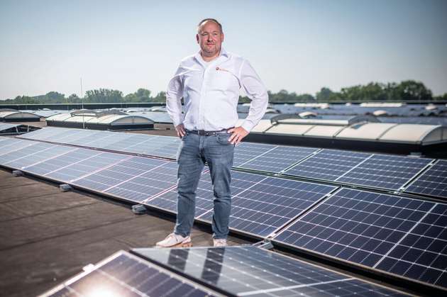 Produktmanager Nils Neugebauer ist mit den Leitungen der Serie Solarflex rundum zufrieden.