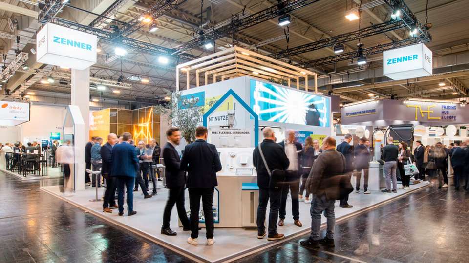 Auf der E-world 2025 in Essen gaben die beiden Unternehmen ihre neue Kooperation bekannt.