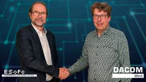 Stefan Peters, GF ESoPe und Martin Weßeling, GF Dacom West.