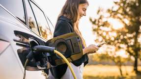 Volue und Deftpower haben eine strategische Partnerschaft geschlossen, um die Einführung intelligenter Ladelösungen für Elektrofahrzeuge (EV) in Norwegen zu beschleunigen.