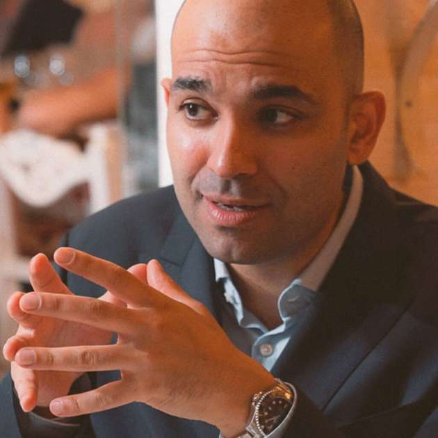 Merhdad Baghaie Yazdi, Vice President Systems, Applications and Software, Infineon: Infineon zeigt auf der PCIM 2025 ein breites Portfolio an energieeffizienten Silizium-, Siliziumkarbid- (SiC) und Galliumnitrid (GaN)-Lösungen für Anwendungen wie nachhaltige Gebäude, KI-Rechenzentren und Elektromobilität. Highlights auf unserem Stand 7/470 umfassen die bewährten CoolMOS-650-V- und OptiMOS-8-100-V-MOSFETs in Silizium sowie unsere neue CoolSiC JFET-Technologie, die ein herausragendes Maß an Effizienz, Systemintegration und Robustheit für Hochspannungs-Stromversorgungsanwendungen bietet. Neben Innovationen für On-Board-Charger und DC-DC-Wandler werden auch unser CoolSET System-in-Package sowie die CoolGaN BDS 650 V G5 bidirektionale Schalter-Technologie zu sehen sein.
Halle 7, Stand 470
