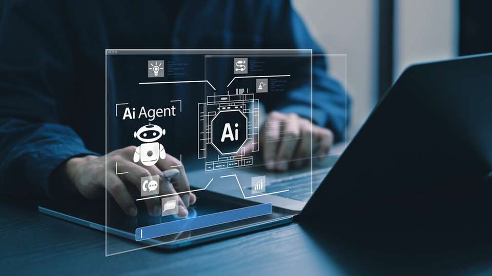 Die Studie verdeutlicht, wie weit die informelle Nutzung von KI am Arbeitsplatz bereits verbreitet ist und wie groß die Lücke zwischen technologischem Fortschritt und betrieblicher Umsetzung weiterhin bleibt.