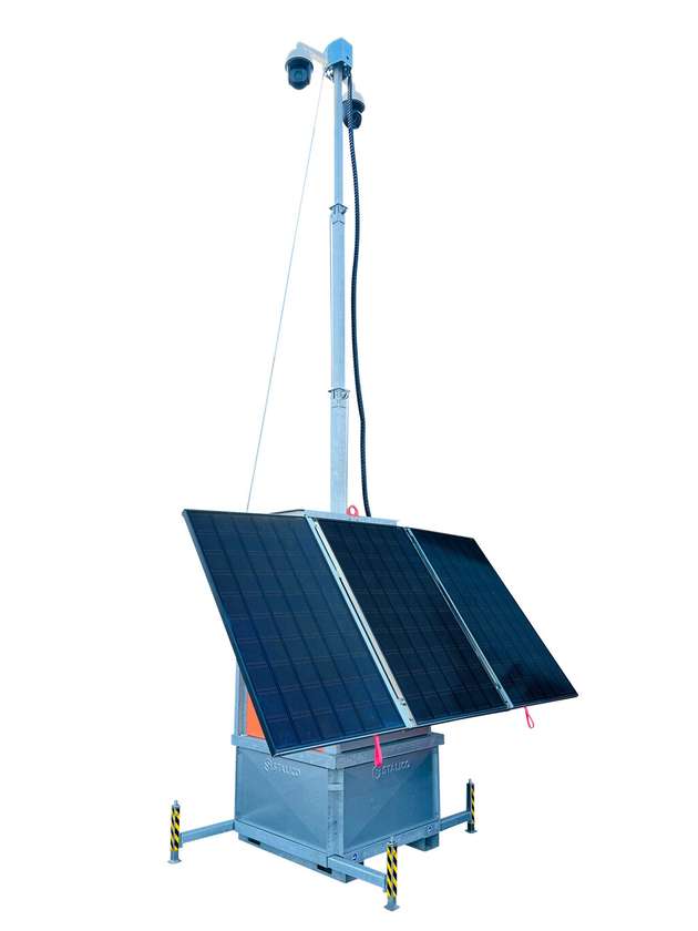 Der 6,5 m hohe Turm deckt mit zwei PTZ-Kameras einen Radius von 200 m ab.