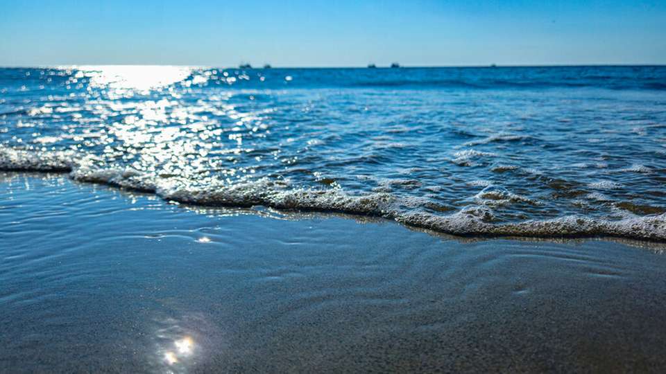 Die Idee, Kohlendioxid in großen Mengen unter der Nordsee zu speichern, wird kontrovers diskutiert.