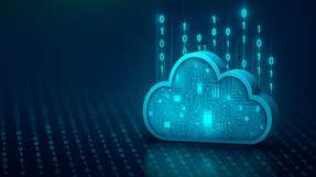 Die Cloud treibt die digitale Transformation voran: Sie ermöglicht KI-gestützte Effizienz und skalierbare IT-Infrastrukturen für die Produktion. 