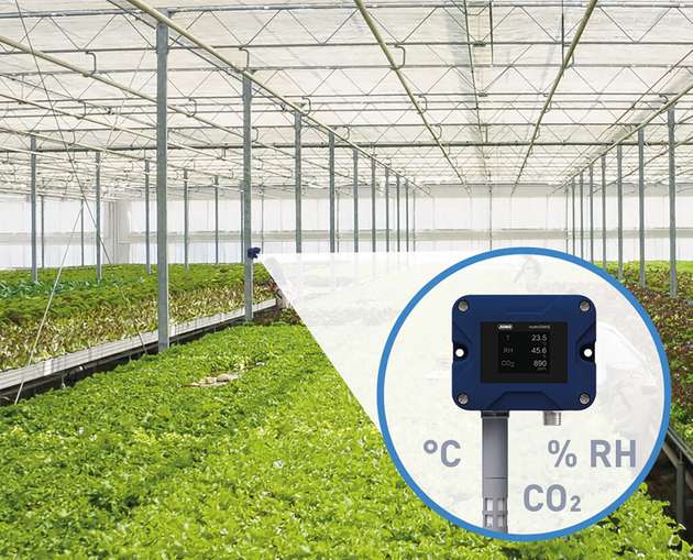   Der Jumo hydrotrans S20 misst Temperatur, Feuchtigkeit- und CO2-Werte direkt bei den Pflanzen im Gewächshaus. 