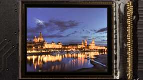 0,62-Zoll-SXGA-Hochvolt-CMOS-Backplane mit OLED.