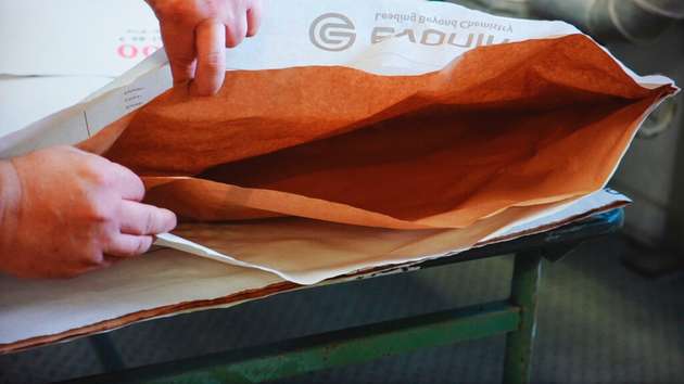Mondi trägt mit neuen Papiersäcken für chemische Pulver zur Verringerung des CO2-Fußabdrucks von Evonik bei.