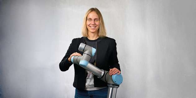 Susanne Nördinger, Head of Ecosystem Success EMEA, Universal Robots: Auf der Automatica 2025 setzen die Unternehmen von Teradyne Robotics starke Impulse für Industrieunternehmen und präsentieren praxisnahe Automatisierungslösungen für unterschiedliche Branchen. Universal Robots zeigt, wie KI-gestützte Cobots zum Treiber wirtschaftlicher Produktion werden. Ein Beispiel: Der UR AI Accelerator der auf der Automatica demonstrieren wird, wie sich mithilfe von KI-Integration kollaborative Robotik nachhaltig leistungsfähiger gestalten lässt. Zudem wird ein neuer Roboter zum ersten Mal am Stand präsentiert, der die Automatisierung in Industrieunternehmen auf ein neues Level heben wird. Die Besucher dürfen gespannt sein.