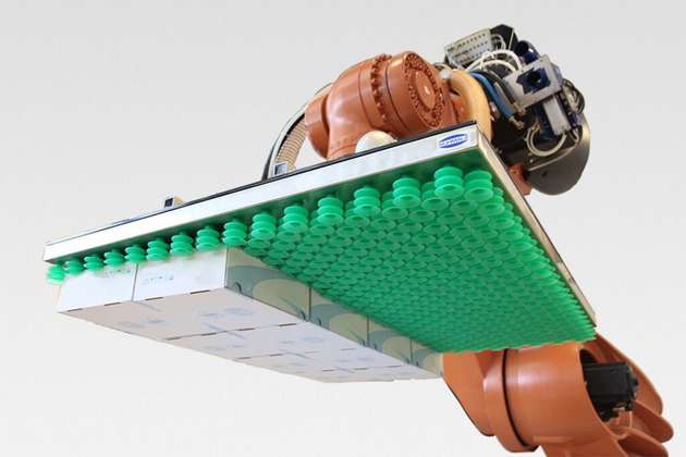 Vor allem in Verbindung mit Delta-Robotern sorgen die Balgsauggreifer SPB1/SPF/SPB2 für sehr schnelle und stabile Verpackungsabläufe.