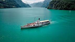 Das historische Dampfschiff Gallia auf dem Vierwaldstättersee. 