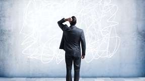 Neue Technologien wie KI, Wearables und smarte Implantate verändern das Gesundheitswesen und stellen die Distribution vor neue logistische und regulatorische Herausforderungen.