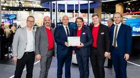 SEW-Eurodrives und Schaeffler verkünden strategische Partnerschaft auf der Hannover Messe.