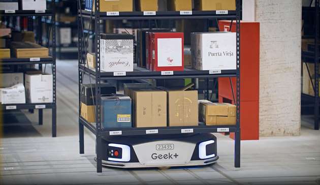 Die Hawesko-Gruppe und Infios gehen mit erweiterten Logistikkapazitäten für den Onlinehandel in Betrieb.