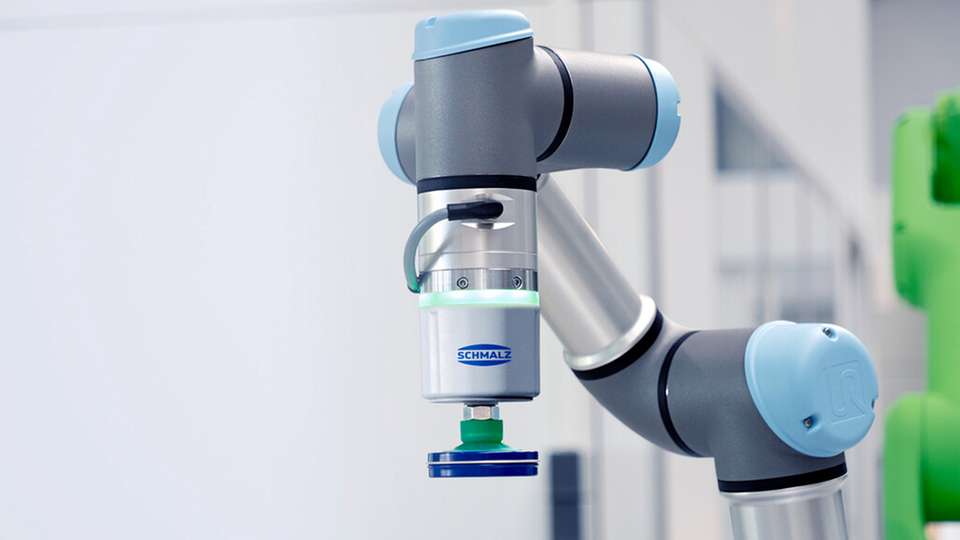 Geringe Abmessungen und geringes Gewicht prädestinieren den Vakuum-Erzeuger ECBPMi für Roboter mit Traglasten bis drei Kilogramm.