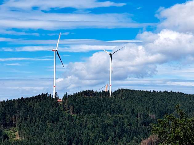 Der Windpark Häusern auf dem Gießbacher Kopf.