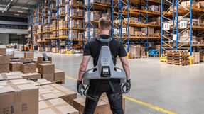 Das KI-gestützte Exoskelett Exia passt sich anhand realer Nutzerdaten an die jeweilige Arbeitsumgebung an.