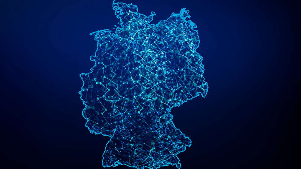 Deutschland muss schneller digitalisieren, um international wettbewerbsfähig zu bleiben und soziale Teilhabe sowie zukunftsfähige Arbeitsplätze zu sichern.