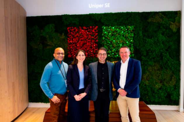 Von links nach rechts: Darryl Willis, Corporate Vice President, Energy & Resources Industry at Microsoft – Jutta Dönges, CFO Uniper – Judson Althoff, EVP & Chief Commercial Officer at Microsoft – Damian Bunyan, CIO Uniper