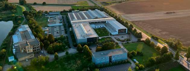 Profiroll Technologies auf dem Weg zur Dekarbonisierung: Durch das ganzheitliche Energiekonzept von Engie Deutschland reduziert der Metallverarbeitungsspezialist den Einsatz fossiler Primärenergie und senkt die CO2-Emissionen erheblich.