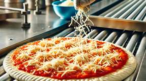 Vom Rohling bis zur belegten Tiefkühlpizza: Die Manufacturing Apps von Felten steuern und überwachen jeden Schritt der Produktion