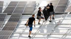 DC-optimierte Solar-Wechselrichterlösungen sind der Schlüssel zur Bewältigung der komplexen Herausforderung, Solarmodule in Satellitenschüsseln zu installieren.
