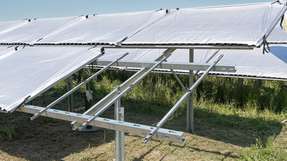 Der freie Montageplatz wartet auf den letzten von 13.200 Solarthermie-Kollektoren des Solarfelds Leipzig West.