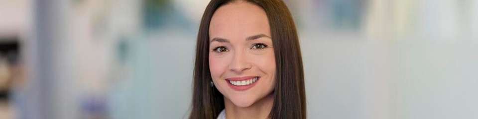 Laura Le Cam, Business Development Managerin bei dataTec, beantwortet Fragen zum NI Tech Day in Hamburg.