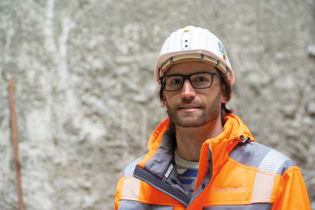 Viel Sand, Kies und Lockergestein: Für Bauleiter Robert Schweitzer waren die geologischen Rahmenbedingungen in der Karlsruher Rheinebene eine Herausforderung.