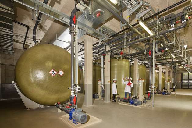 Unterirdische Elektrolyt-Tanks am Fraunhofer ICT.