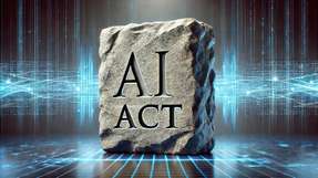 Beim AI-Act handelt es sich um die weltweit erste umfassende gesetzliche Regelung für den Einsatz von Künstlicher Intelligenz. Ziel der Verordnung ist es, Vertrauen in KI zu schaffen, Risiken zu minimieren und zugleich die Innovationskraft Europas zu sichern. 